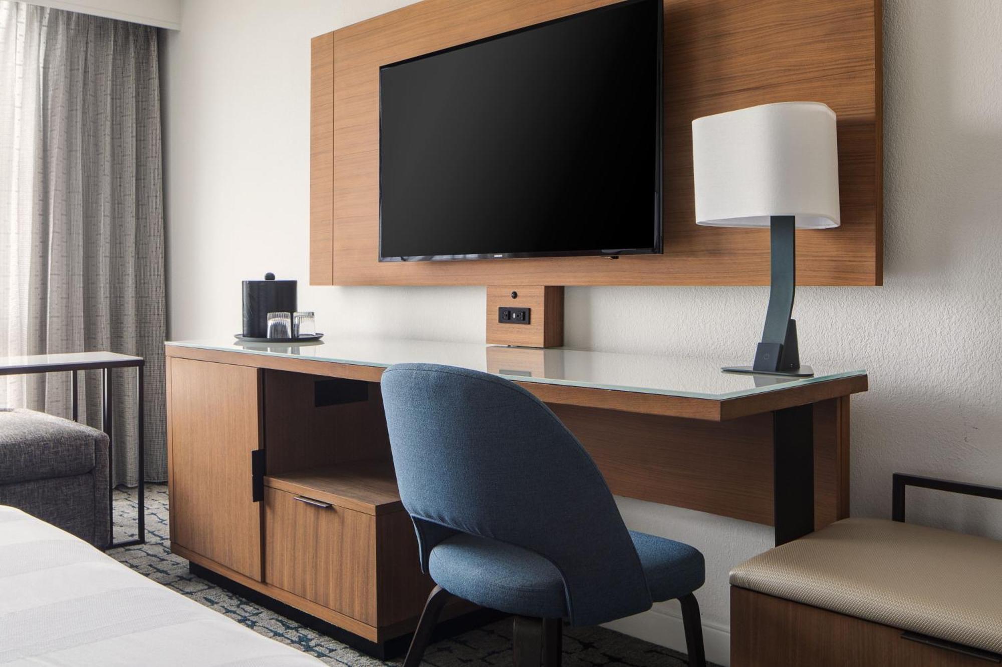Marriott South At Hobby Airport 3*